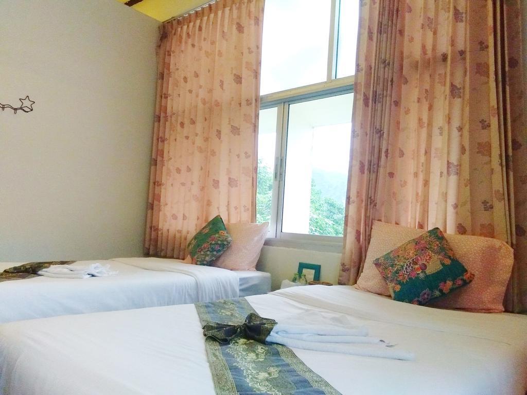 Thaweesuk Heritage Homestay Phang Nga Eksteriør bilde