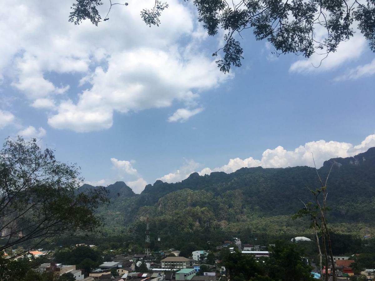 Thaweesuk Heritage Homestay Phang Nga Eksteriør bilde